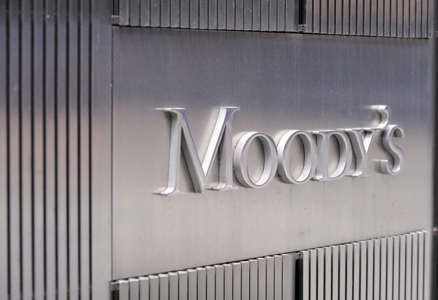 Moody's: Αναβάθμισε τις ελληνικές τράπεζες κατά δύο βαθμίδες