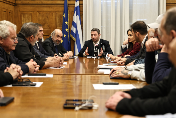 Ανδρουλάκης: Ο πρωθυπουργός επενδύει στην πόλωση, χωρίς διάθεση να αντιμετωπίσει τα προβλήματα του κόστους της παραγωγής και της εύρυθμης λειτουργίας της αγοράς