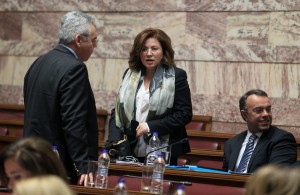 Μ. Σπυράκη: Η κυβέρνηση τελειώνει- O Μητσοτάκης δεν έχει διαπλοκή