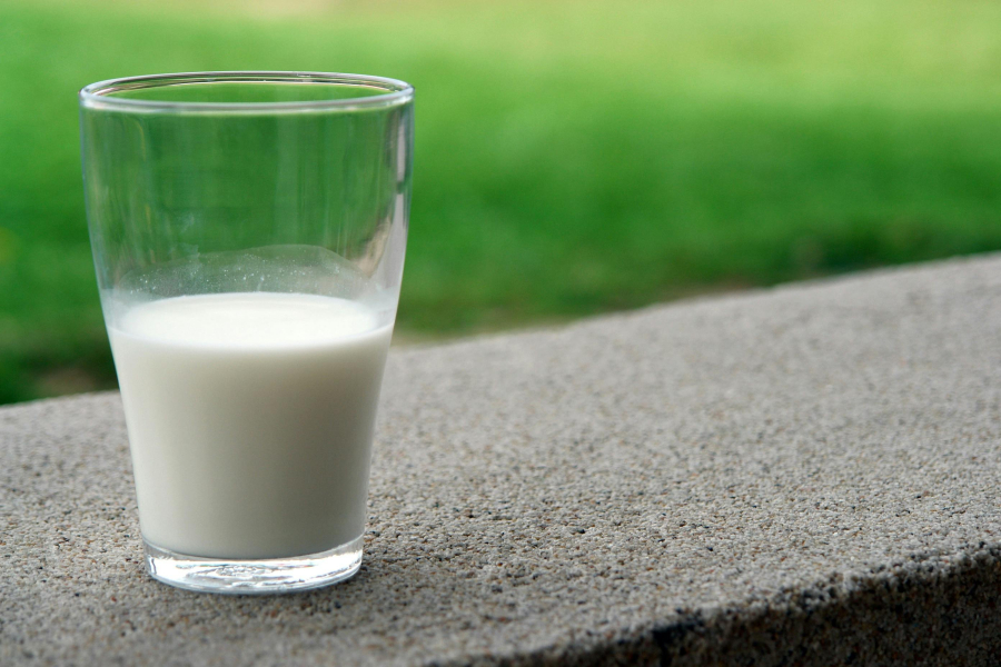 Εκτόξευση τιμών και στο γάλα - Τι καταγγέλλει ο ΣΕΚ
