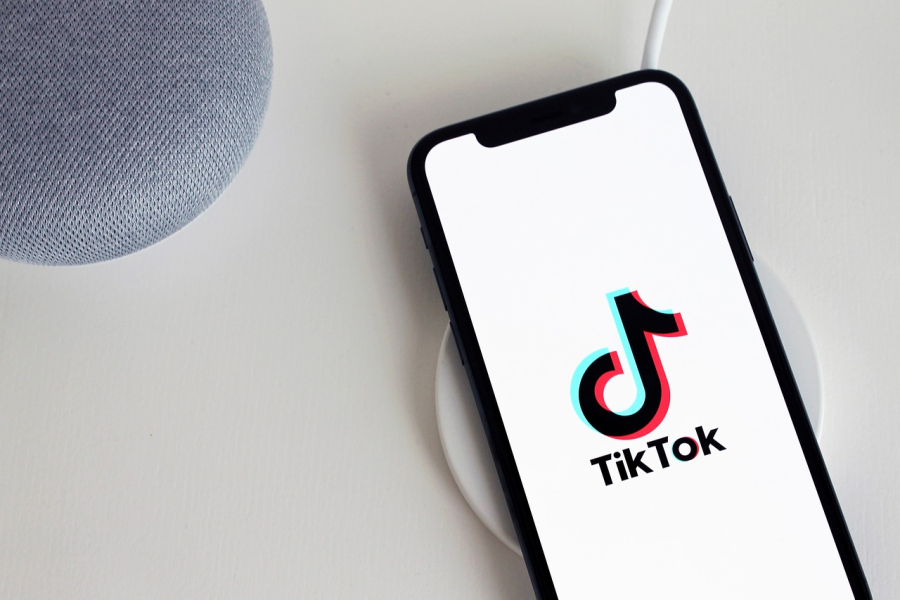 «Δεν βάζουμε πωλητήριο», απαντά το TikTok στις ΗΠΑ