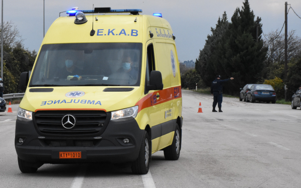 Αερογέφυρα ζωής για ένα νεογέννητο μωρό μόλις 12 ωρών - Νοσηλεύεται διασωληνωμένο στο «Βενιζέλειο» νοσοκομείο