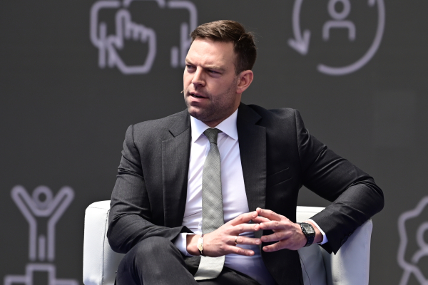 Στ. Κασσελάκης: Η ανάρτησή του για τους δασμούς Τραμπ - «Η ΕΕ δεν πρέπει να υποκύψει σε κανέναν εκβιασμό»