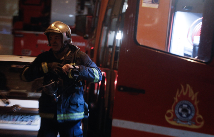Τραγωδία στο Πόρτο Ράφτη: Ένας νεκρός μετά από φωτιά σε σπίτι