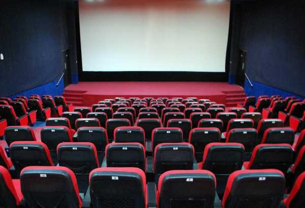 Σκηνοθέτες και παραγωγοί ζητούν επαναφορά του ειδικού φόρου κινηματογράφου