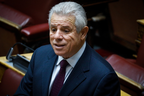 Απείχε πάλι ο Βλάχος