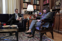 Κυριάκος Μητσοτάκης σε ΠτΔ: «Θα σταθούμε δίπλα στις ελληνικές κοινότητες της Ουκρανίας»