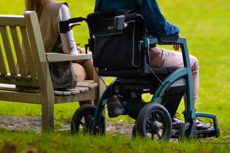 Βέλγιο: Υπό κράτηση ψυχολόγος, ύποπτος για βιασμούς ΑμεΑ σε κέντρο φιλοξενίας