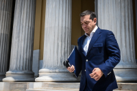 Τσίπρας: Αν θέλουμε να επενδύσουμε στο μέλλον πρέπει να επενδύσουμε στη δημόσια παιδεία