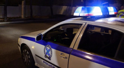 Νύχτα επεισοδίων στα Εξάρχεια με μολότοφ κατά αστυνομικών