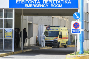 Καθηγητής ΕΚΠΑ για κορονοϊό: Θα υπάρξουν και άλλα θύματα - Τα κρούσματα στην Ελλάδα δεν υπερβαίνουν τα 15.000 (vid)