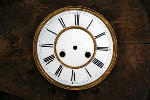Αλλαγή ώρας: Η επίσημη ανακοίνωση για το πότε πάμε μία ώρα πίσω τα ρολόγια