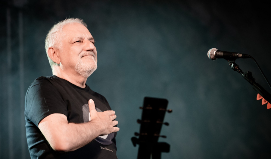 Στο νοσοκομείο ο Νίκος Πορτοκάλογλου λόγω ξαφνικής αδιαθεσίας - Υποβλήθηκε σε επέμβαση