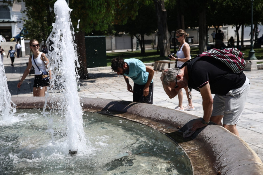 Καύσωνας: Έρχεται νέο κύμα από αύριο - Πολύ αυξημένος ο κίνδυνος για φωτιές