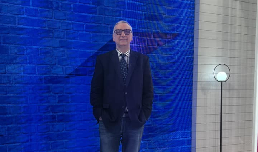 Πέθανε ο ψυχίατρος Δημήτρης Σούρας - Τι είναι ο χρυσίζων σταφυλόκοκκος