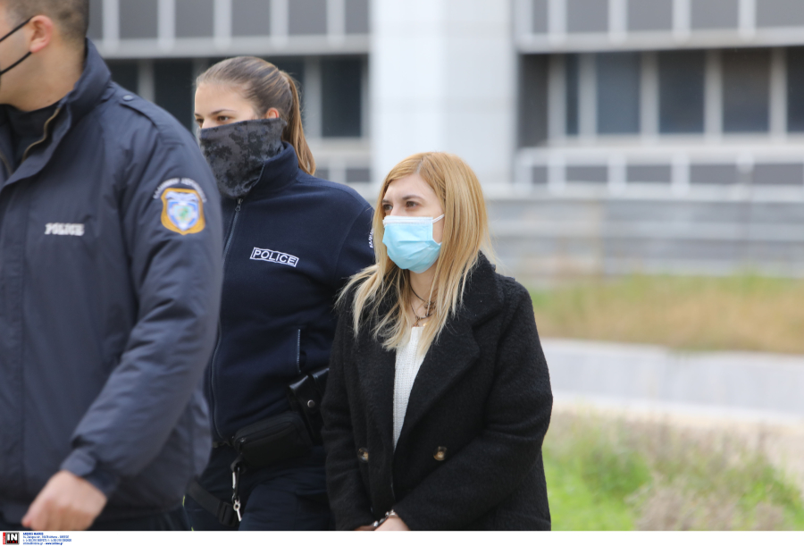 Την ενοχή της Ρούλας Πισπιρίγκου ζήτησε η εισαγγελέας, «το χέρι που έδωσε την κεταμίνη είναι της μητέρας της»
