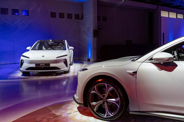 Ποιος έφερε την NIO στην Ελλάδα;