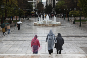 Κλέαρχος Μαρουσάκης: Περνάνε 2 βαρομετρικά χαμηλά - Βροχές, αφρικανική σκόνη και χαλάζι