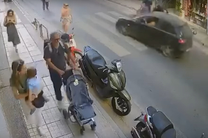 Ηράκλειο: Συγκλονίζει η μαρτυρία του 35χρονου διανομέα, που παρασύρθηκε από ΙΧ (Βίντεο)