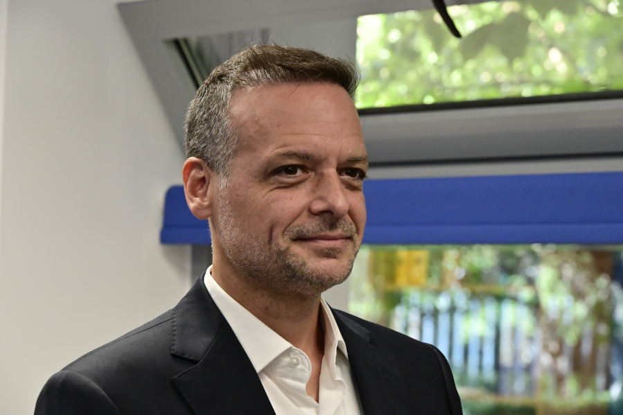 «Ask Doukas»: Οι πολίτες ρωτούν, ο δήμαρχος Αθηναίων απαντά