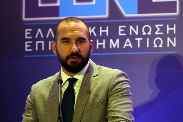 Τζανακόπουλος: 8μηνη σύμβαση και προκήρυξη του διαγωνισμού για μόνιμες θέσεις