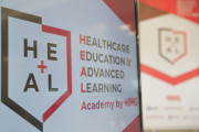 HEAL Academy: Πρεμιέρα με «Χειρουργική Ανατομία και Τεχνική άκρας Χειρός» για το νεότερο μέλος του Ομίλου HHG