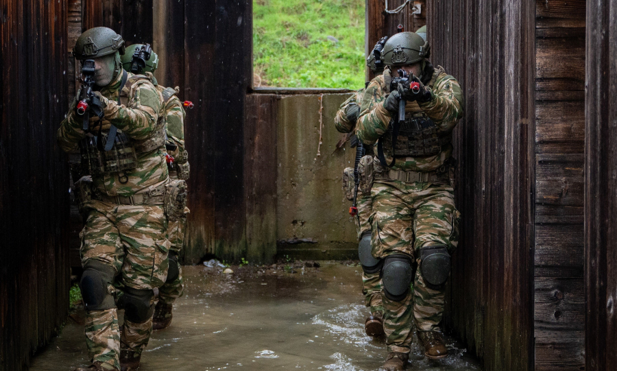 Επιχειρησιακή ετοιμότητα και μαχητική ικανότητα: Η εντυπωσιακή άσκηση «Πελταστής - 25» στην Κομοτηνή