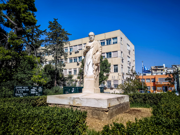 ΙΣΑ: Στο πλευρό 14 πρωτοετών φοιτητών Ιατρικής με πρόγραμμα υποτροφιών 70.000 ευρώ