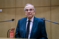 Αμηχανία και αντιφατικά μηνύματα από τη ΝΔ όσο φουντώνουν τα σενάρια για κόμμα Σαμαρά