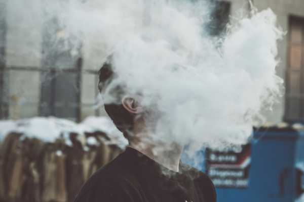 Οι Μαλδίβες απαγορεύουν το κάπνισμα για όλα τα παιδιά που γεννήθηκαν από το 2007 και μετά