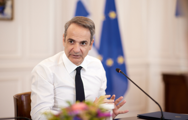 Γιατί η κυβέρνηση επιλέγει μια «ηχηρή πατριωτική ρητορική»;