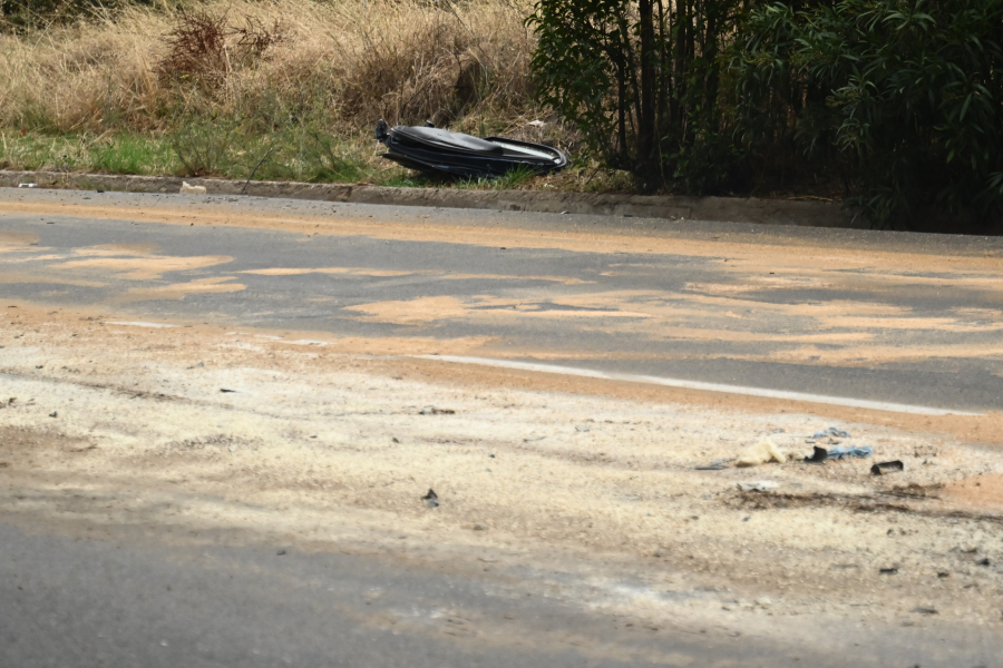 Θανατηφόρα καραμπόλα στα διόδια Αφιδνών: Τρεις νεκροί