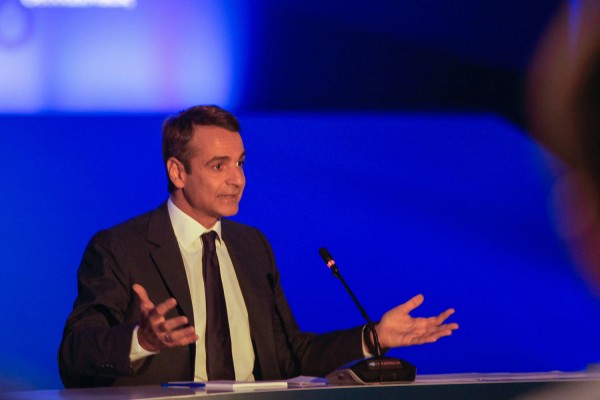 Μητσοτάκης για τα 20 χρόνια από τον θάνατο του Κ. Καραμανλή: Ανάγκη επανεκκίνησης της πατρίδας