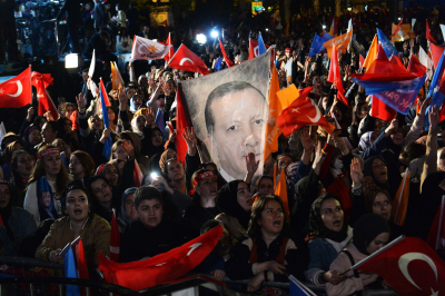 Εκλογές Τουρκία: Το... αουτσάιντερ που έγινε φαβορί, το πλεονέκτημα του Ερντογάν στον δεύτερο γύρο