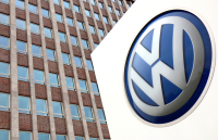 Νέα ανάκληση χιλιάδων ηλεκτρικών ΙΧ από τη Volkswagen, κίνδυνος πυρκαγιάς στις μπαταρίες