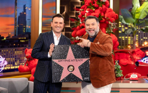 «The 2Night Show»: Οι σημερινοί καλεσμένοι του Γρηγόρη Αρναούτογλου