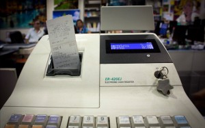 ΑΑΔΕ: αναρτηθηκαν οι λαχνοί που κερδίζουν στη λοταρία αποδείξεων στο aade.gr