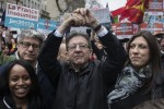 Μελανσόν: Να αναλάβει η ΕΚΤ το ελληνικό χρέος