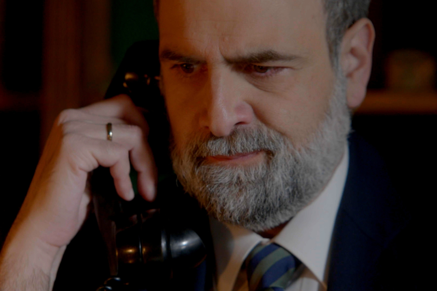 «Άγιος Έρωτας»: Ο Μαρκόπουλος καταρρέει μπροστά στην Κατρίν (Βίντεο)