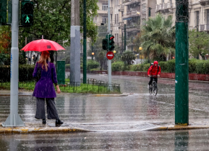 Μεσογειακός κυκλώνας «Νέαρχος»: Έρχεται κακοκαιρία εξπρές με βροχές και καταιγίδες