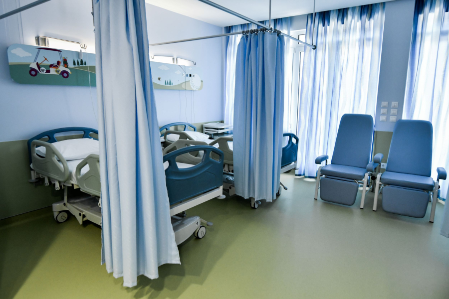 «Παλεύει» για τη ζωή της η 2χρονη που πήρε φωτιά από στατικό ηλεκτρισμό