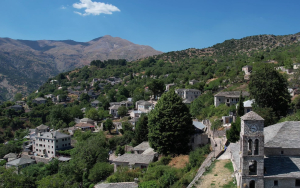Ένα από τα ωραιότερα ορεινά χωριά της Ελλάδας που πρέπει να πάτε τουλάχιστον 1 φορά