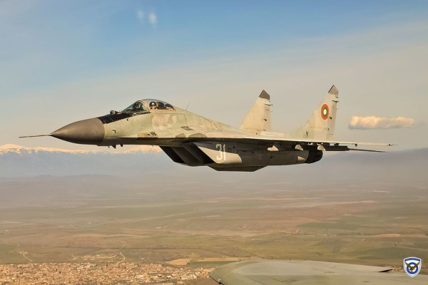 Γιατί πετούν μαχητικά αεροπλάνα τώρα στην Αθήνα