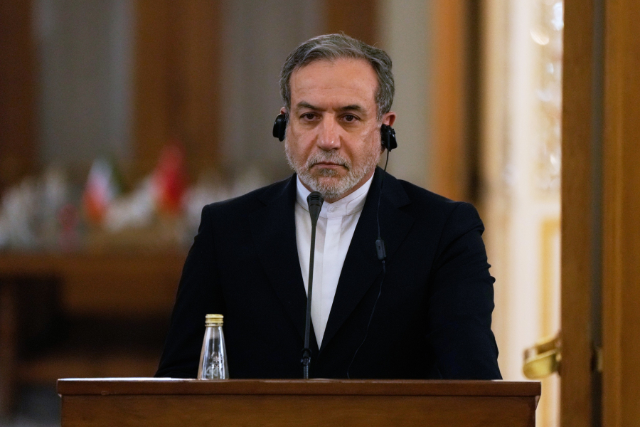 Ο Αραγτσί επιβεβαίωσε ότι πάει στο Ισλαμαμπάντ