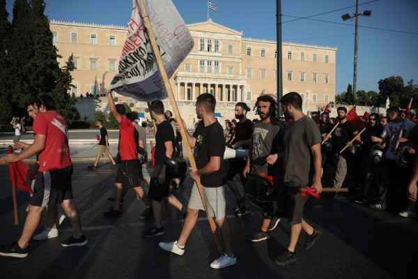 Πορείες φοιτητών κατά της κατάργησης του ασύλου - «Κάτω τα χέρια από το άσυλο»
