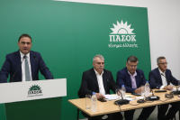 Συνέντευξη Τύπου ΠΑΣΟΚ: Η κριτική προς την κυβέρνηση για πολιτική προστασία, κλιματική κρίση και περιβάλλον