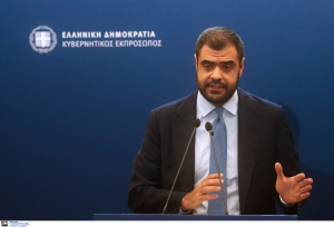 Μαρινάκης για βίντεο Κασσελάκη: «Αμφισβητεί την Κοινοβουλευτική Δημοκρατία;»