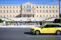 «Χρυσή» διαδρομή από το αεροδρόμιο: Ταξί χρέωσε 175€ για το κέντρο της Αθήνας