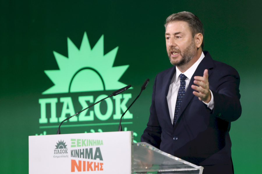 Επίθεση Ανδρουλάκη σε Μητσοτάκη και Τσίπρα: «Η Ελλάδα δεν χρειάζεται διαχειριστές της παρακμής, ούτε νέους Μεσσίες»