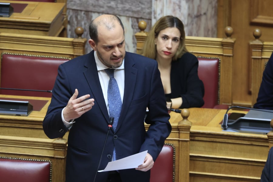 Γ. Κώτσηρας: Παράταση της έκπτωσης φόρου για ανακαινίσεις - Μόνιμη ρύθμιση για τέλη κυκλοφορίας με τον μήνα